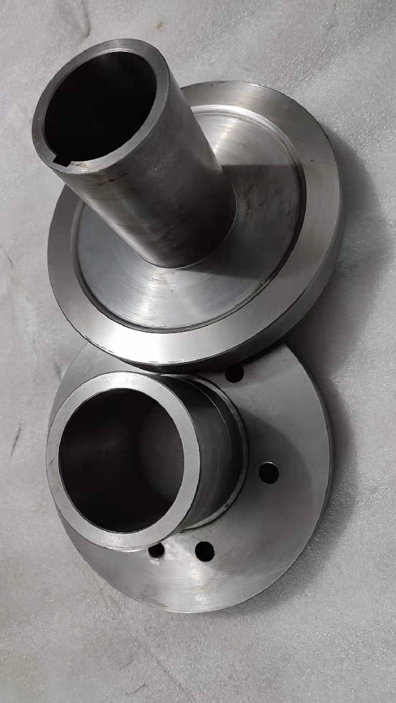 给水泵平衡机构